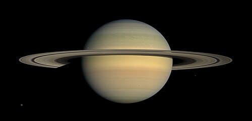 Planet Saturn with its rings